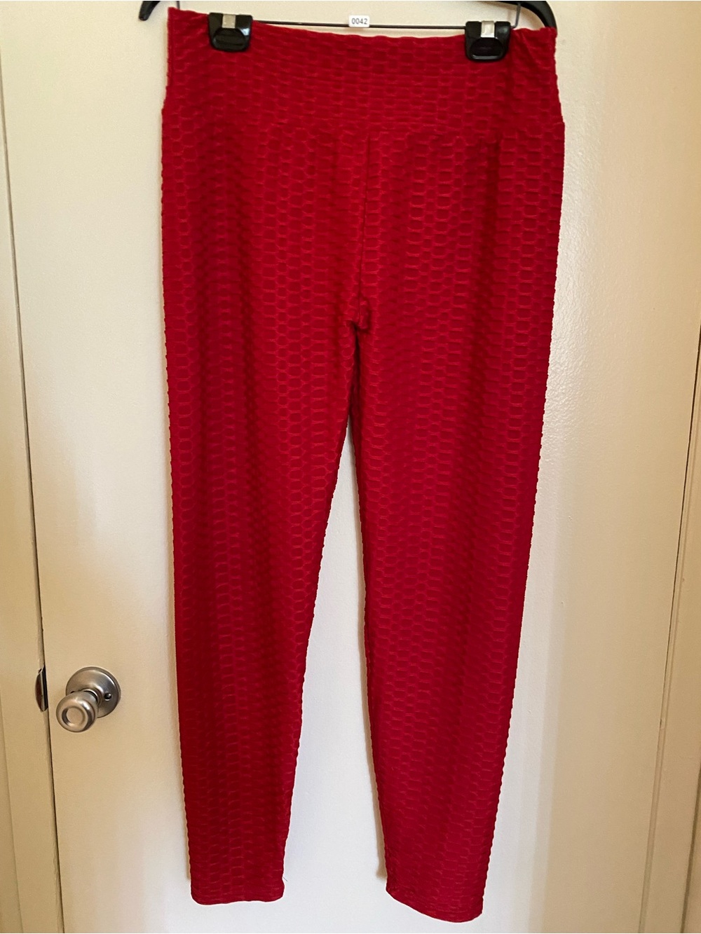 Women's Red Textured Leggings